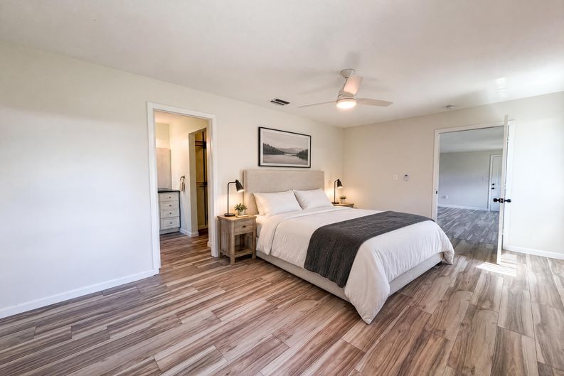 Photo 4 of 26 of 3260 Pinetree St, Port Charlotte, FL