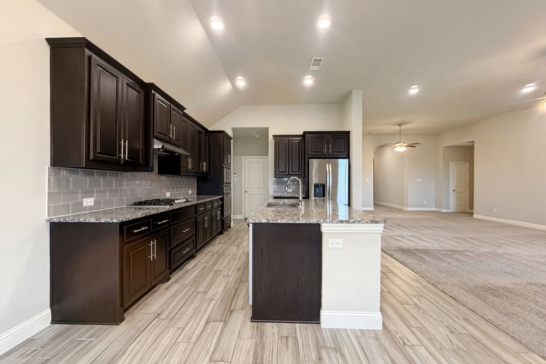 Photo 7 of 19 of 2613 Oak Blossom Dr, McKinney, TX