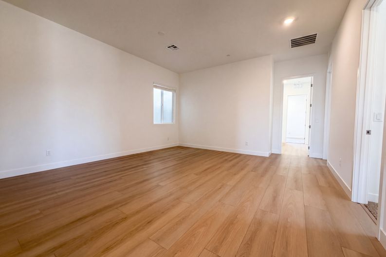 Photo 22 of 28 of 8220 Gusty Brook St, Las Vegas, NV
