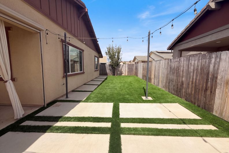 Photo 27 of 29 of 4176 Gossamer St, Roseville, CA