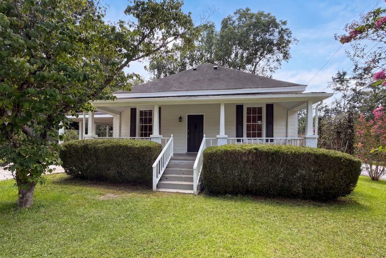 Photo 6 of 16 of 1727 Green St NE, Conyers, GA