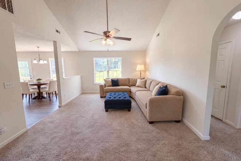 Photo 4 of 17 of 1667 Oakview Way, Rock Hill, SC