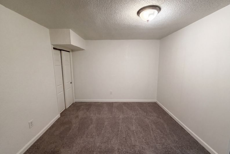 Photo 8 of 22 of 5421 Raritan Way, Denver, CO