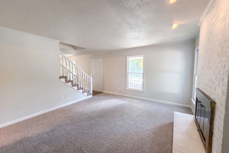 Photo 9 of 19 of 2338 Hillandale Rd, Durham, NC