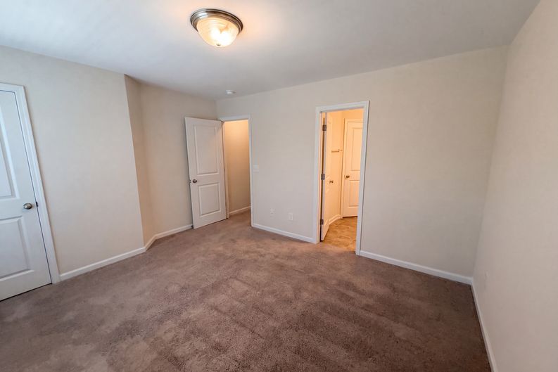 Photo 12 of 20 of 857 Forest Park Rd, Columbia, SC