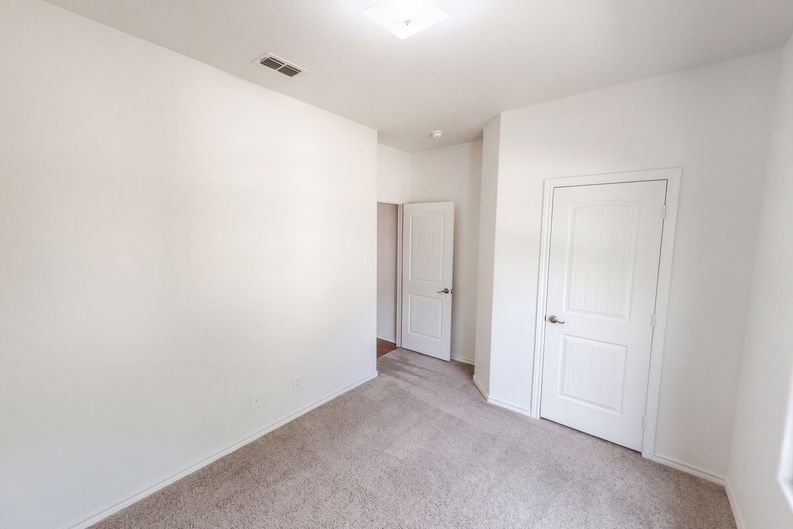 Photo 14 of 21 of 1728 Jacona Trl, Fort Worth, TX