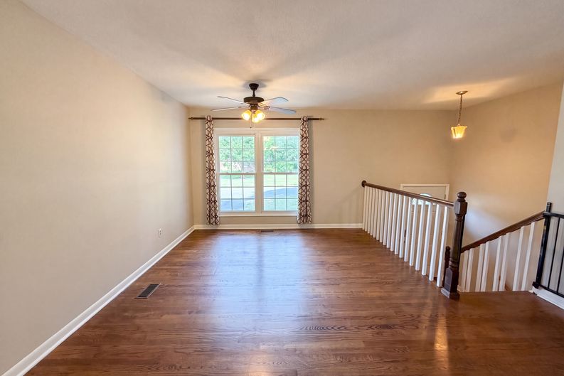 Photo 9 of 19 of 1716 Timberlane St, Gastonia, NC