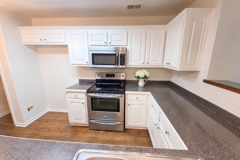 Photo 6 of 31 of 1508 Box Cir, Winder, GA