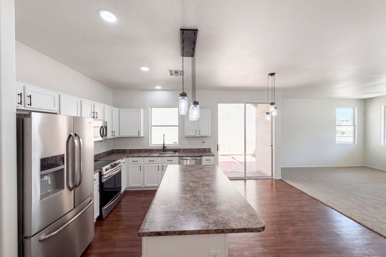 Photo 27 of 68 of 5416 W Albeniz Pl, Phoenix, AZ