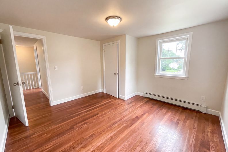 Photo 14 of 28 of 48 Woodlawn St, Randolph, MA