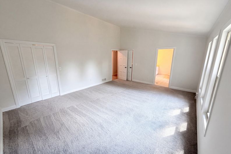 Photo 16 of 40 of 3962 Spalding Holw, Peachtree Corners, GA