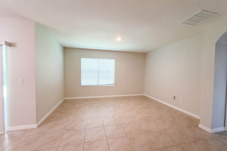Photo 6 of 16 of 190 Point Pleasant Rd, Deland, FL