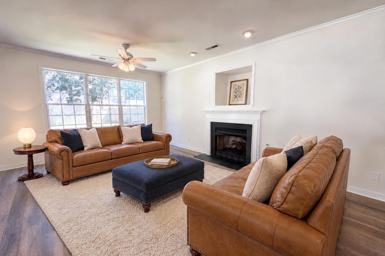 Photo 8 of 26 of 9325 Ayscough Rd, Summerville, SC