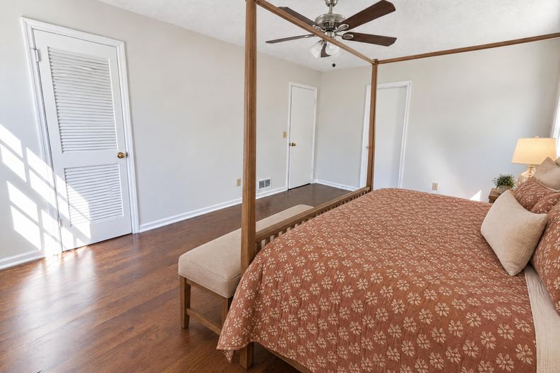 Photo 8 of 20 of 681 John Ward Rd SW, Marietta, GA
