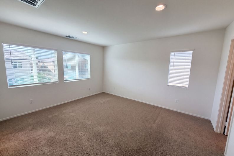 Photo 11 of 23 of 85173 Avenida Del Prado, Coachella, CA