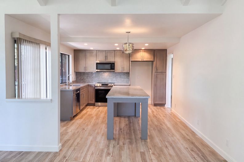 Photo 16 of 76 of 2281 Yale St, Martinez, CA