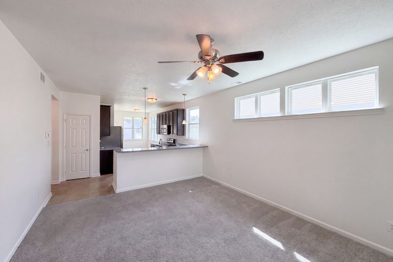 Photo 3 of 21 of 2913 Hervey St, Indianapolis, IN