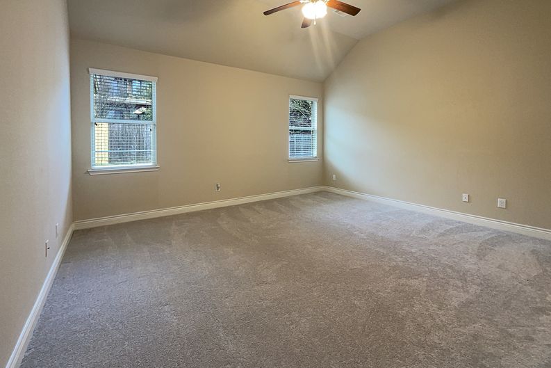 Photo 4 of 27 of 24542 N Denham Ridge Ln, Spring, TX