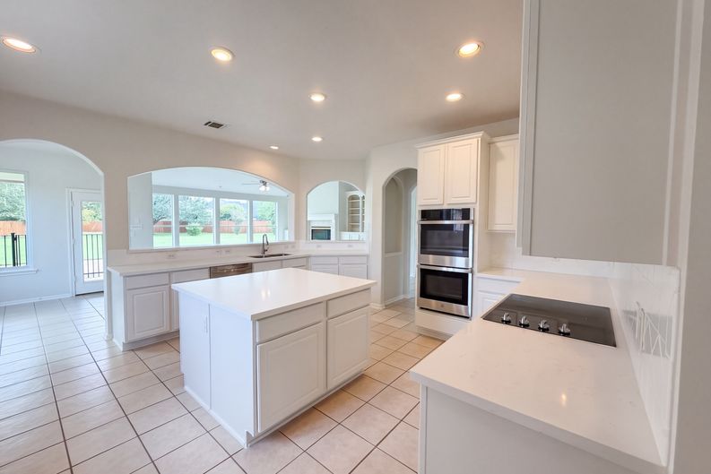 Photo 11 of 45 of 1702 Corona Del Mar Dr, Missouri City, TX