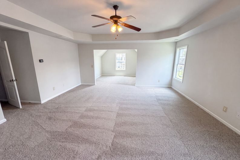 Photo 4 of 23 of 212 Summergate Ln, Villa Rica, GA