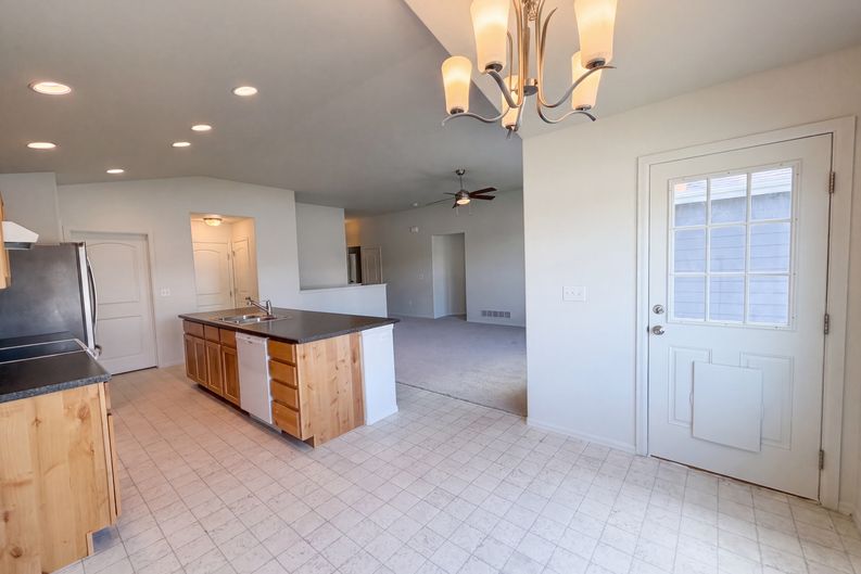 Photo 11 of 40 of 1542 Water Vista Ln, Windsor, CO