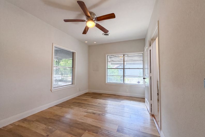 Photo 9 of 20 of 5124 Norma St, Fort Worth, TX