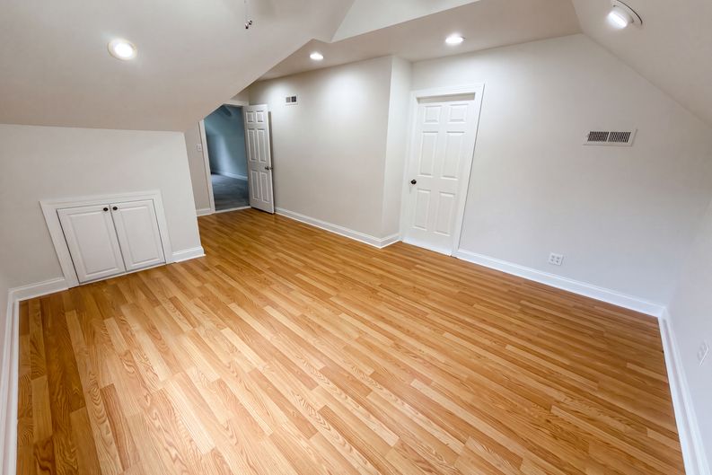 Photo 13 of 19 of 2037 Olde Towne Dr, Monroe, NC