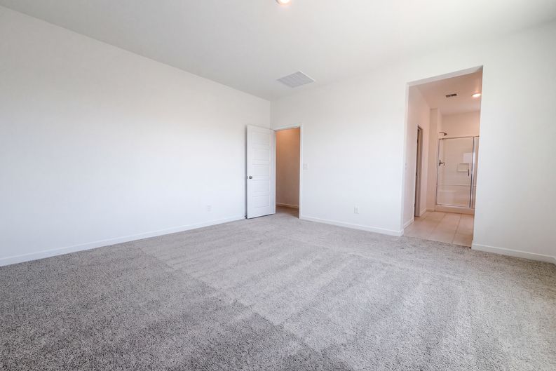 Photo 10 of 19 of 8373 W Rochelle Ave, Las Vegas, NV