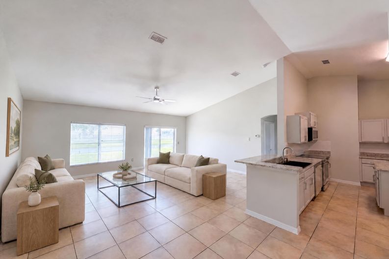 Photo 7 of 40 of 3508 Yacht Club Ct, Kissimmee, FL