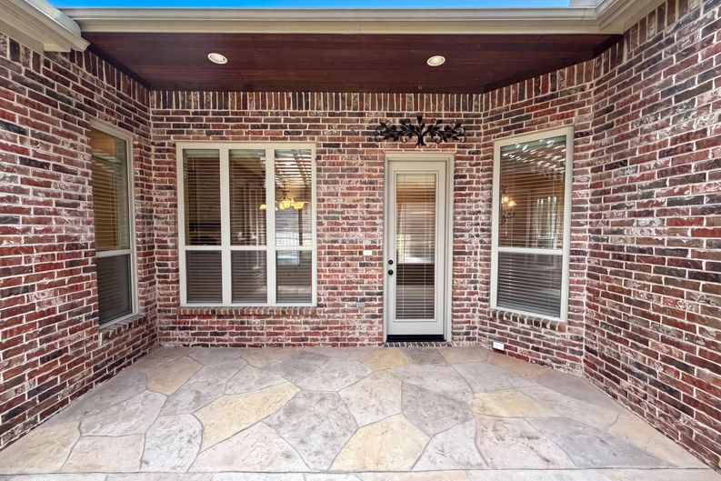 Photo 30 of 33 of 6113 Rock Dove Cir, Colleyville, TX