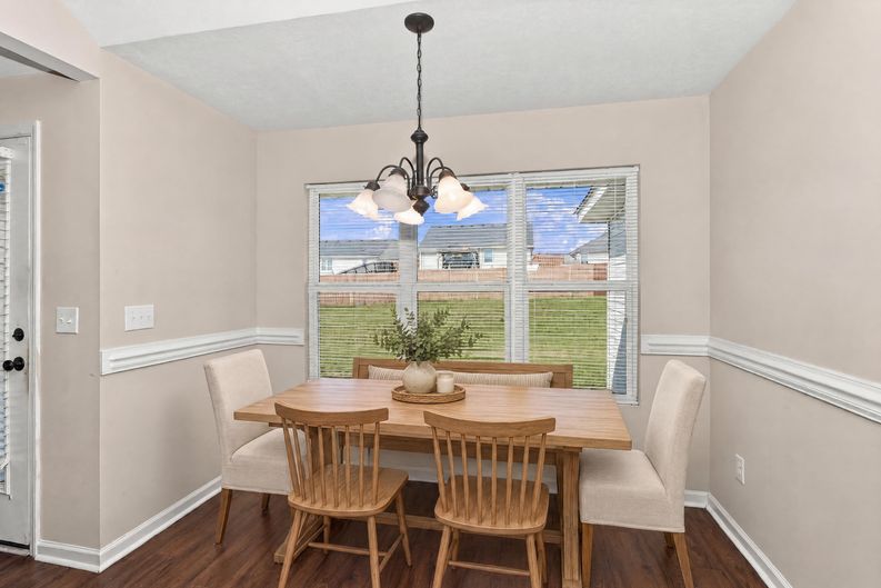 Photo 7 of 20 of 2712 Ardwick Dr, Hephzibah, GA