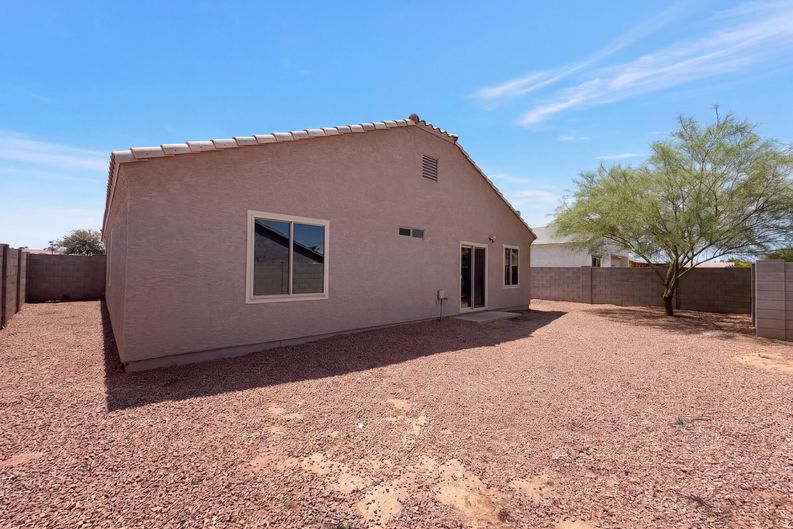 Photo 24 of 26 of 10564 W Buena Vista Dr, Arizona City, AZ