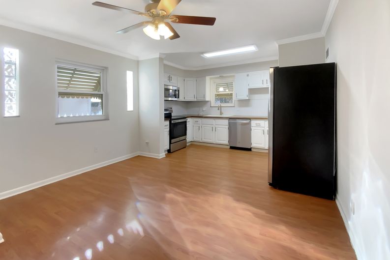 Photo 7 of 19 of 826 Catskill Dr, Saint Louis, MO