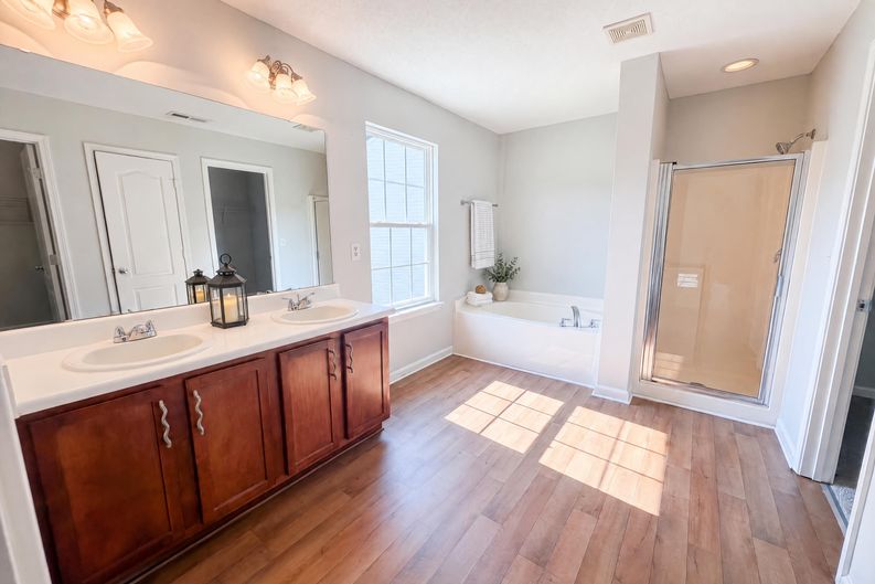 Photo 15 of 22 of 2618 Dutch Grove Cir, Raleigh, NC