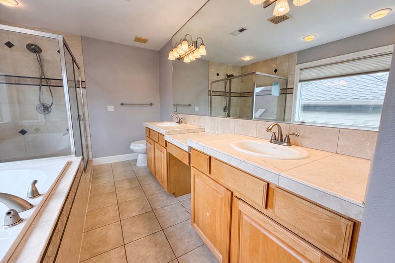 Photo 16 of 22 of 14210 SE Rolling Meadows Dr, Happy Valley, OR