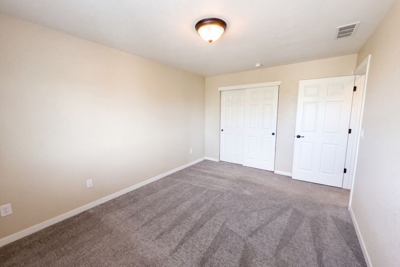 Photo 19 of 40 of 14928 Nighthawk Ln, Broomfield, CO