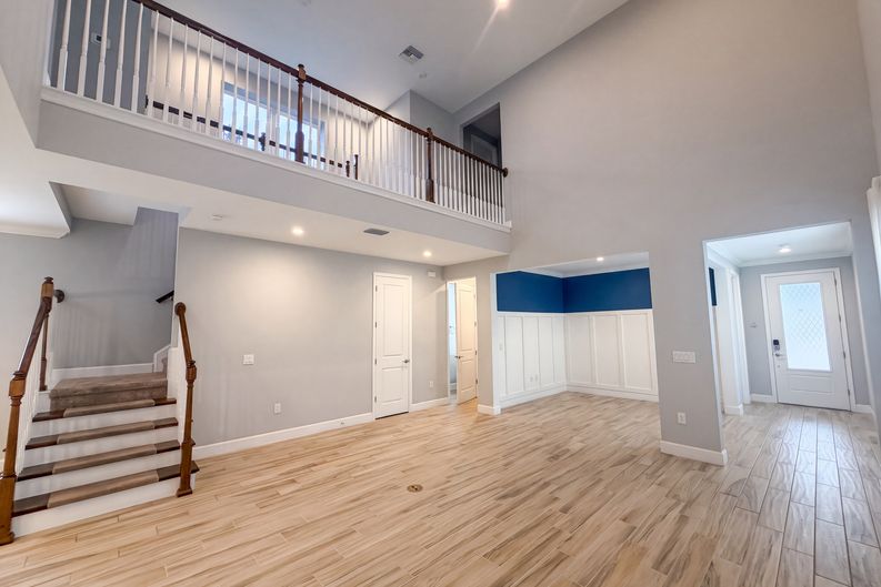 Photo 10 of 47 of 13720 Stevenson Ln, Odessa, FL