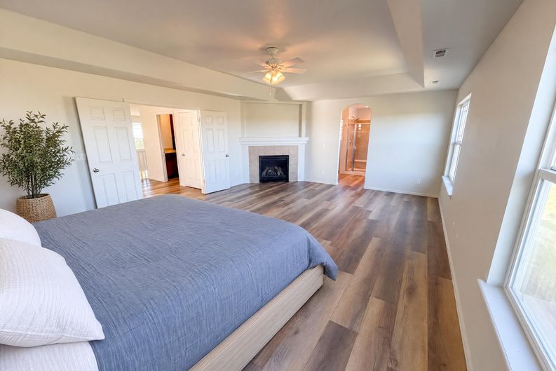Photo 4 of 54 of 5406 S Fultondale Way, Aurora, CO