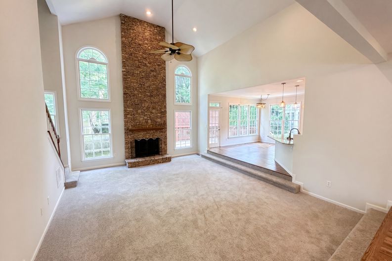 Photo 3 of 33 of 165 Fieldstone Edge, Alpharetta, GA