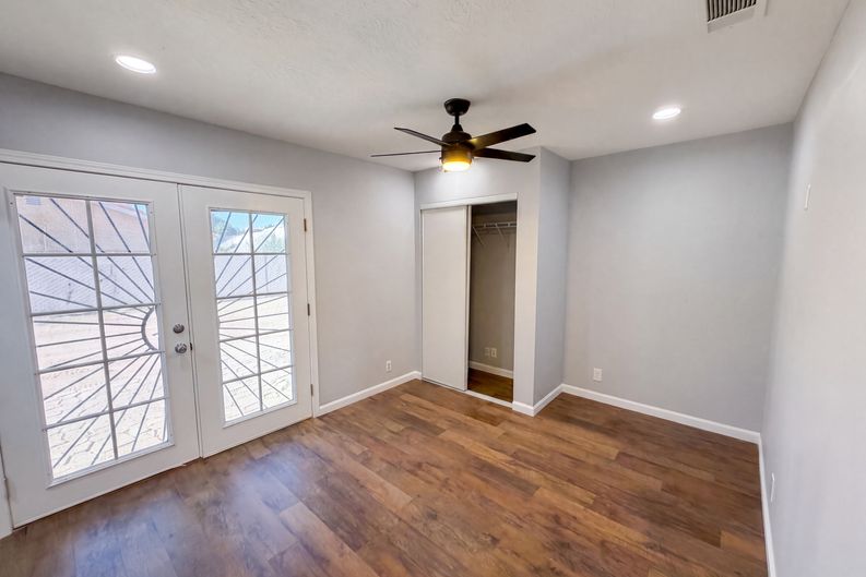 Photo 11 of 18 of 14729 Hartford Ln, Helendale, CA