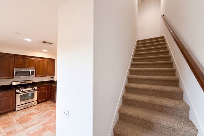 Photo 8 of 31 of 6107 Lonetree Blvd, Rocklin, CA