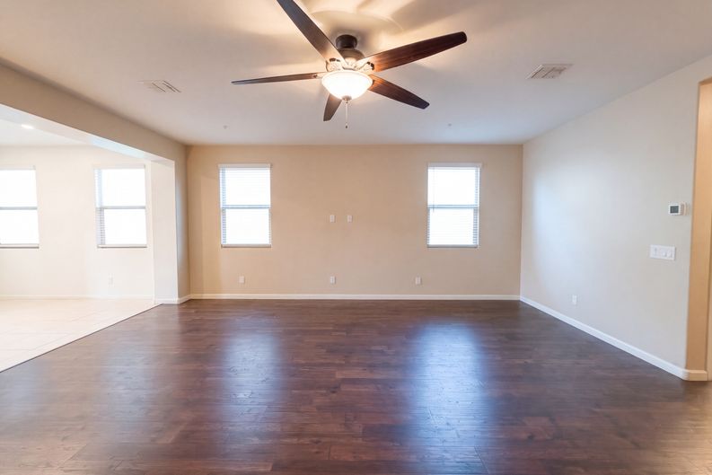 Photo 7 of 45 of 2551 N 212th Dr, Buckeye, AZ