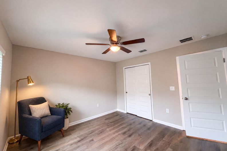 Photo 16 of 27 of 5315 SE 91st St, Ocala, FL