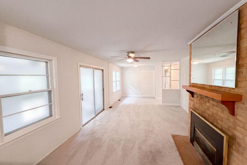Photo 8 of 17 of 1537 Mintz Ave, Fayetteville, NC