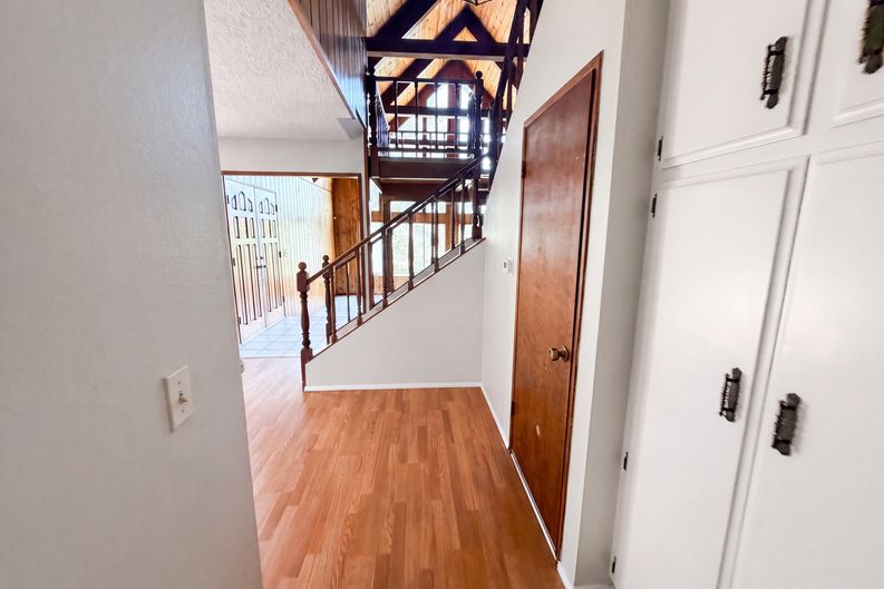 Photo 24 of 37 of 22360 Briarwood Ln, Crestline, CA