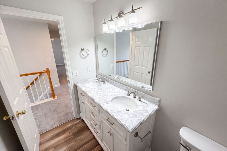 Photo 18 of 30 of 11528 Erwin Ridge Ave, Charlotte, NC