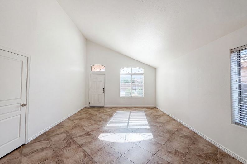 Photo 8 of 33 of 18689 N Miller Way, Maricopa, AZ