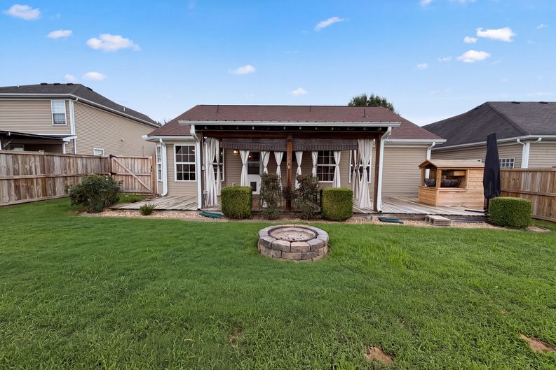 Photo 5 of 20 of 1971 Odessa Ave, Murfreesboro, TN