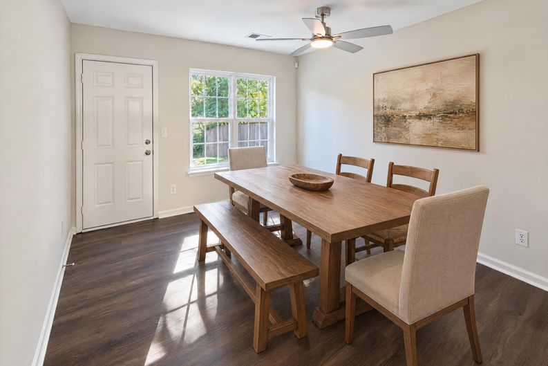 Photo 10 of 19 of 8603 Berrybrook Ln, Charlotte, NC