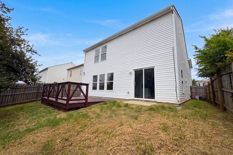 Photo 5 of 23 of 4468 Norfleet St, Concord, NC